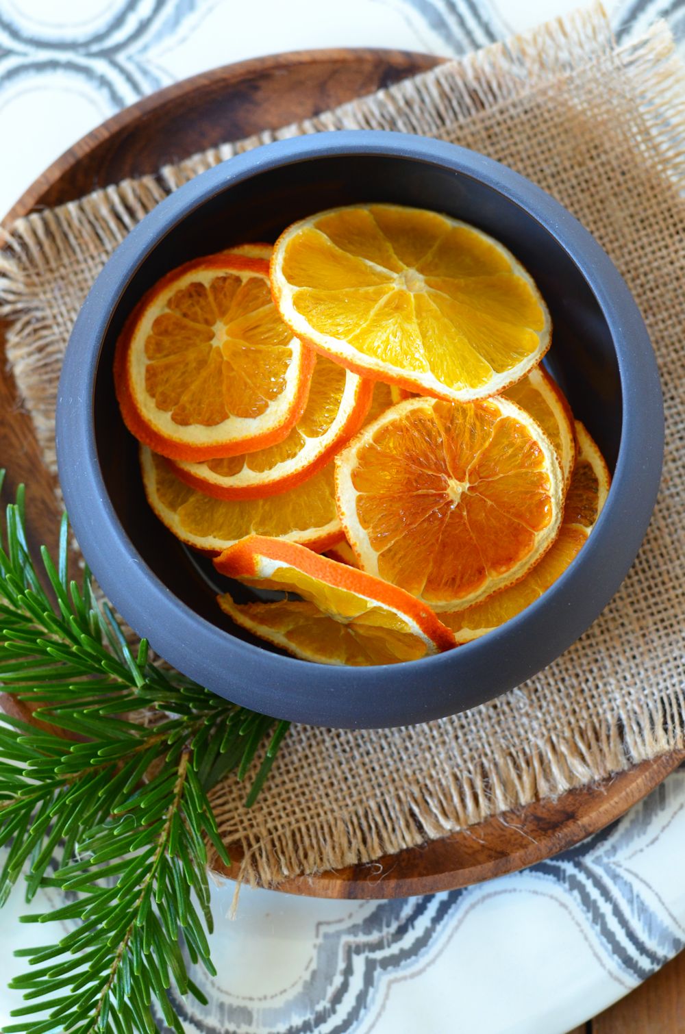 Oranges en tranches séchées au four {en déco ou à manger}