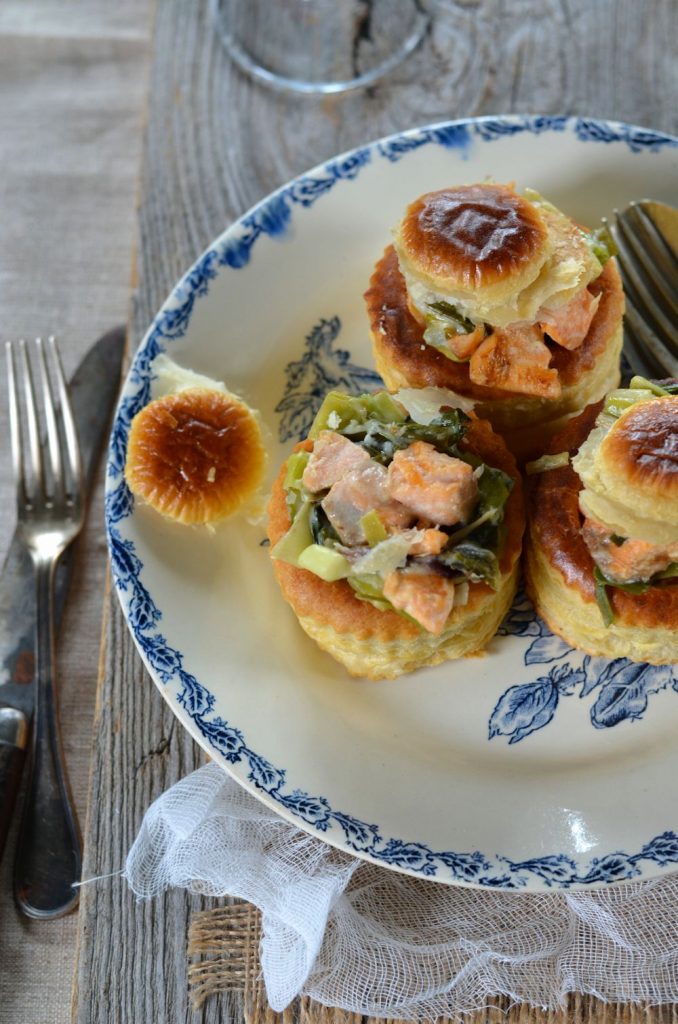 recette Vol au vent au saumon et poireau