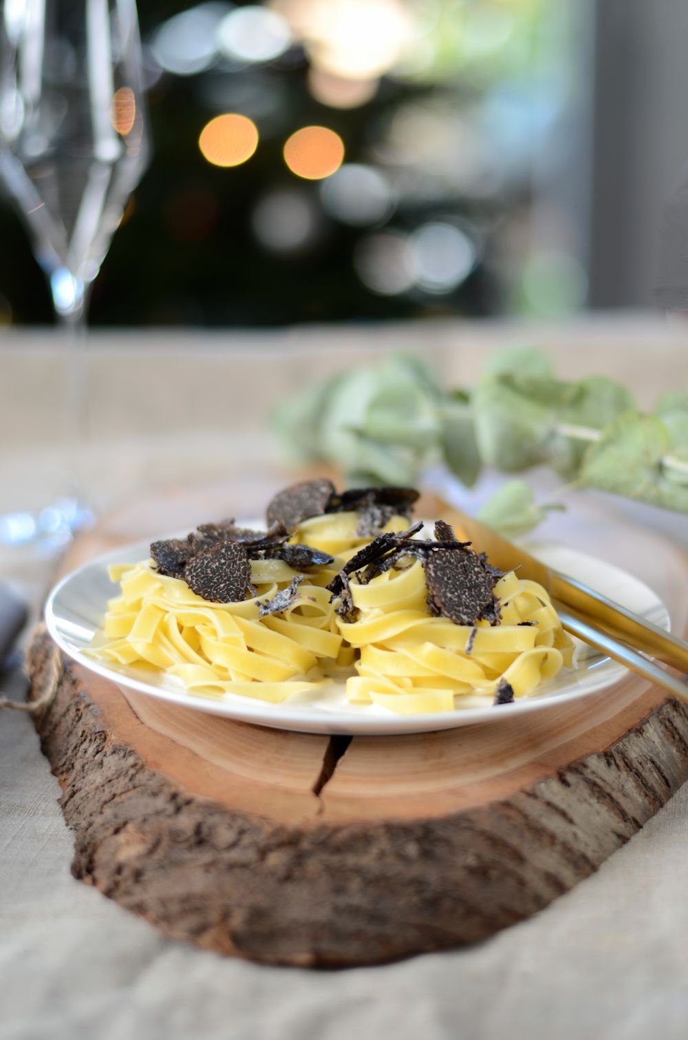 Pasta with Black Truffle mushroom Cream Sauce Recipe