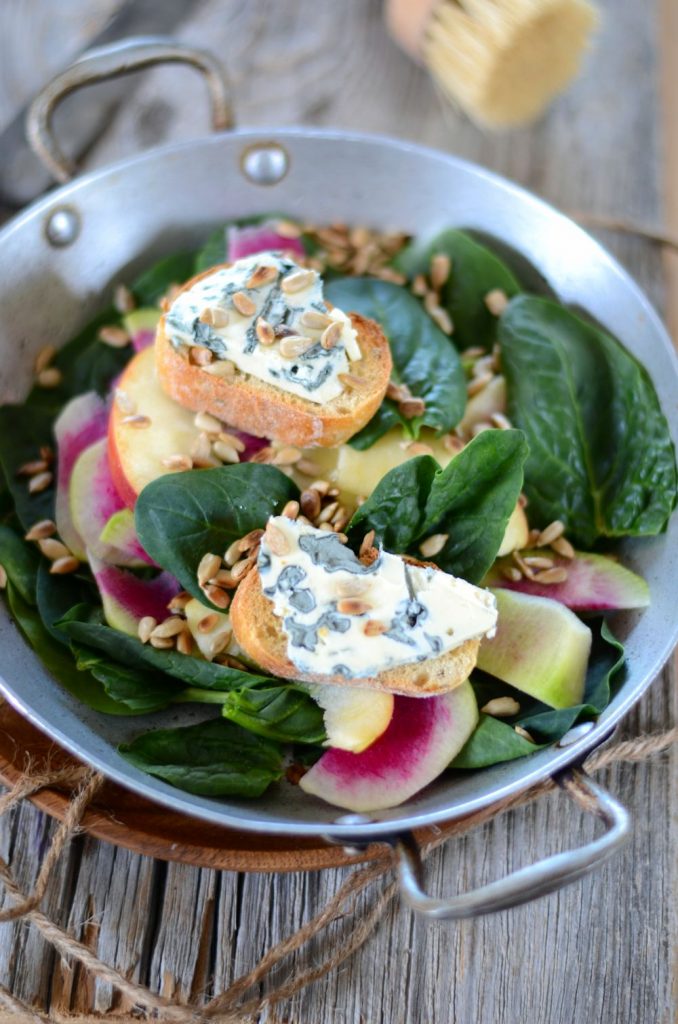 salade épinard pomme radis tartine de bleu