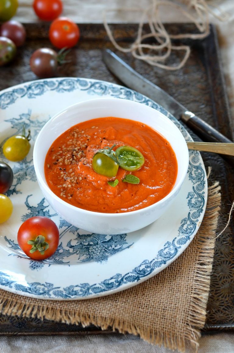 Soupe de tomate rôties {à manger chaude ou froide}