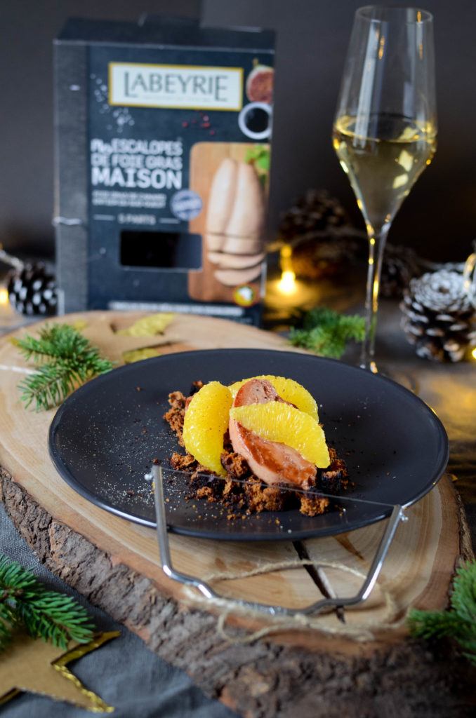 Foie gras poêlé au pain d'épices et suprêmes d'orange