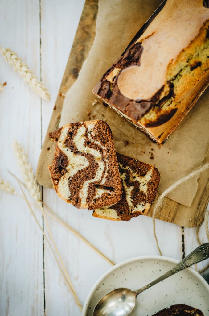 Chocolate marble cake