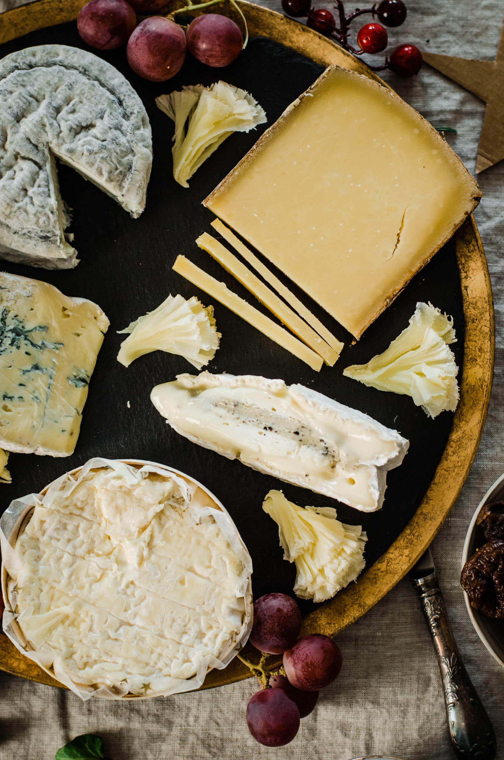 Plateau de fromages pour Noël : une composition inoubliable !