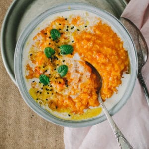 Dahl de lentilles corail au lait de coco