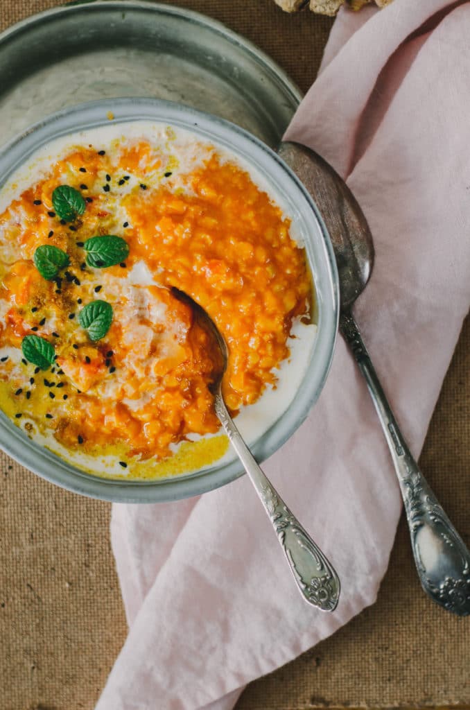 Dahl de lentilles corail au lait de coco