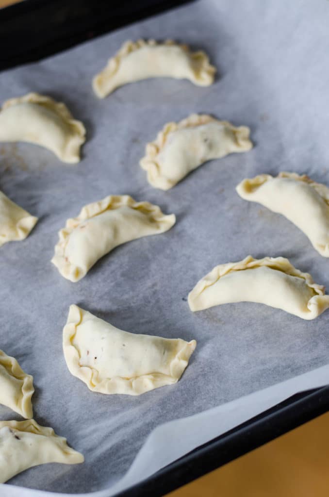 Empanadas à la viande de sanglier et olives noires