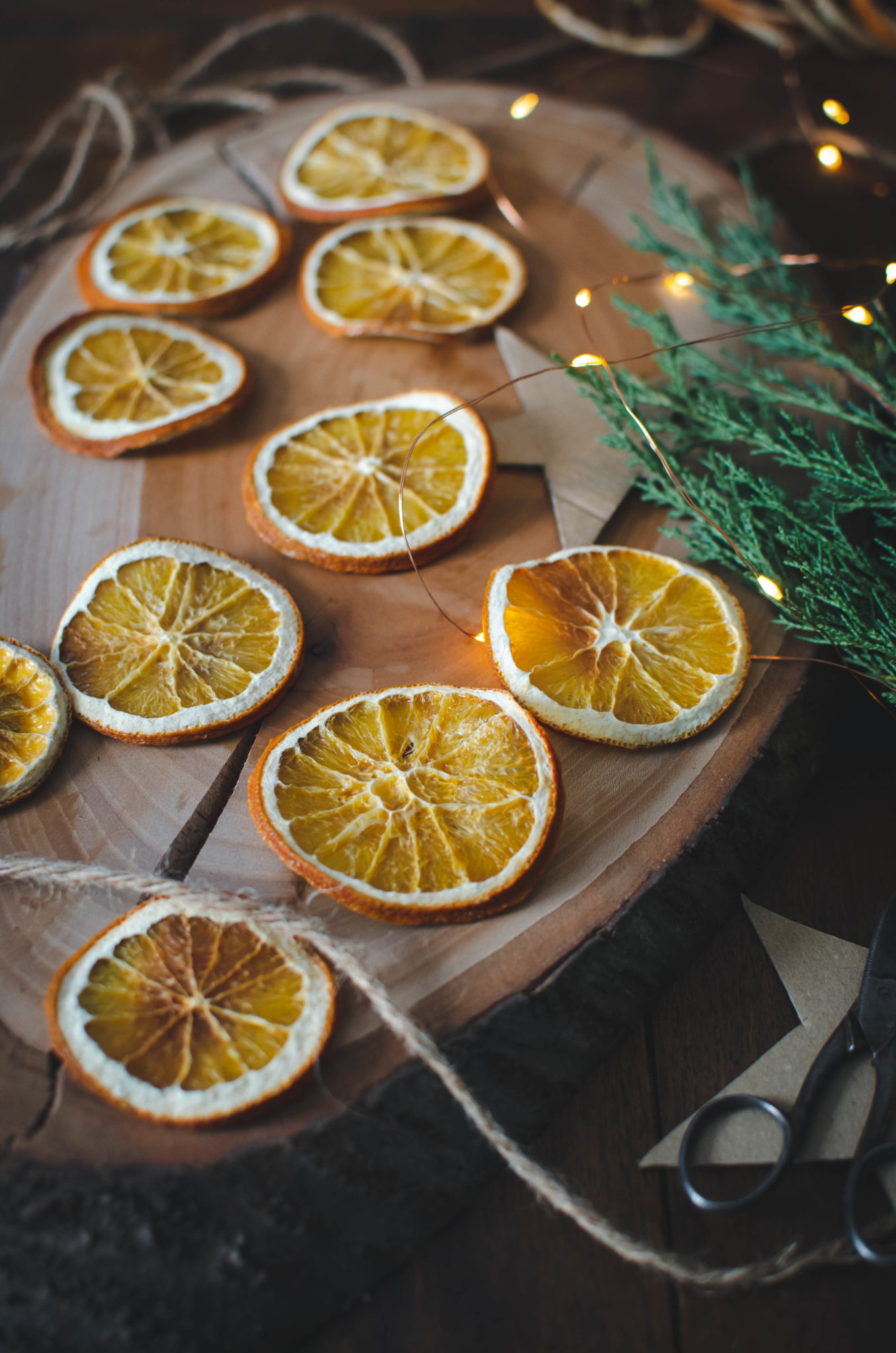 Oranges en tranches séchées au four en déco ou à manger