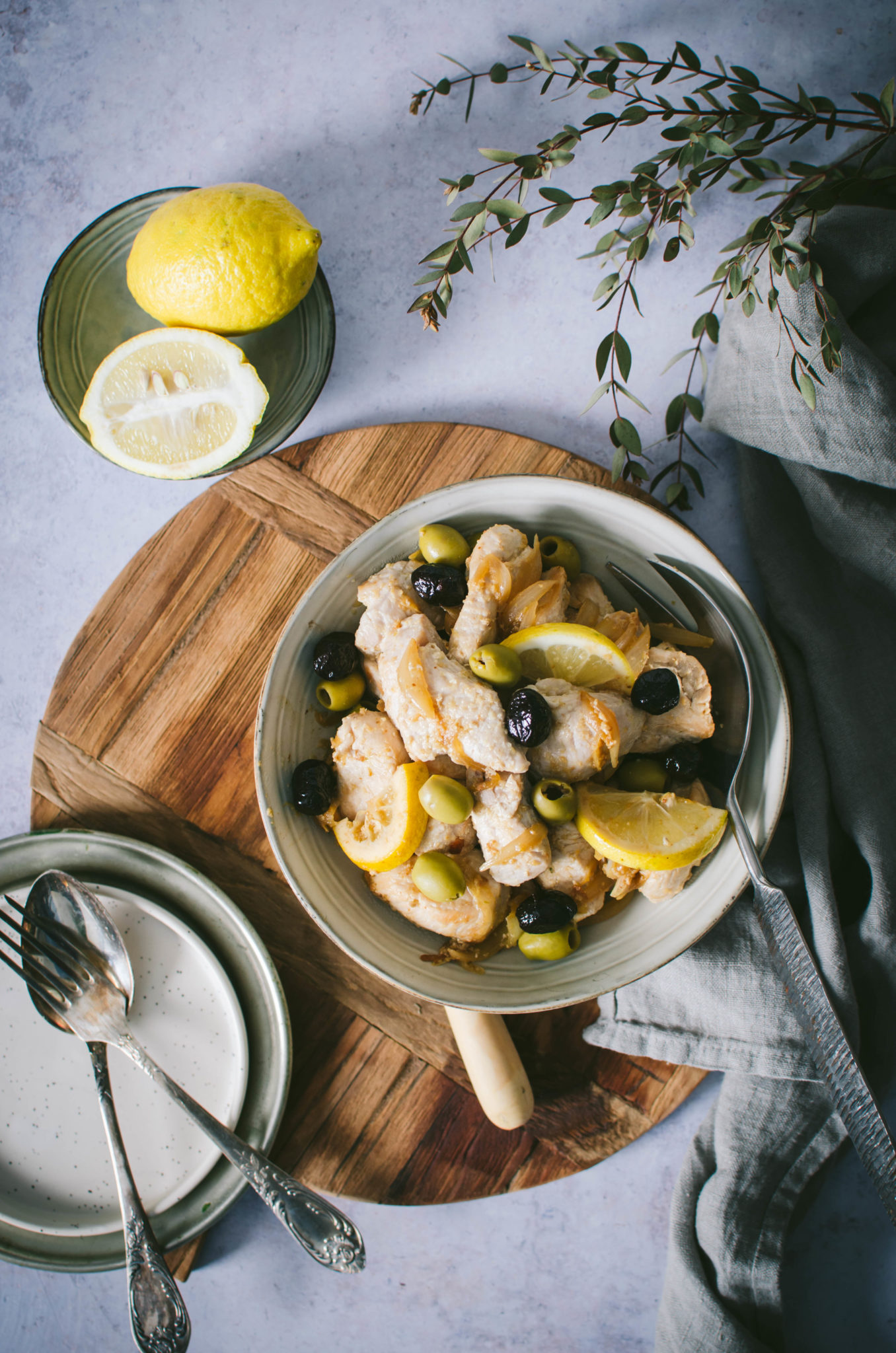 meat Stew with lemon and olives