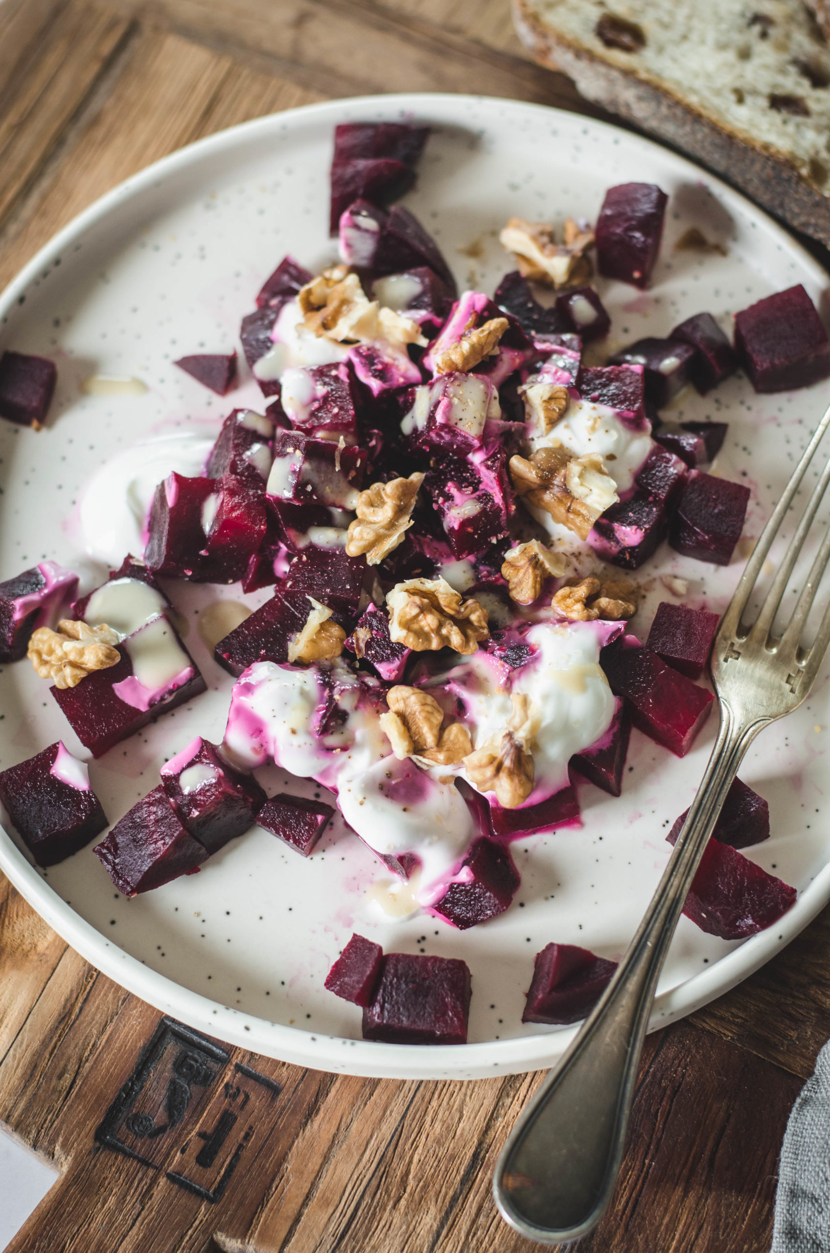 Beetroot and Yogurt Salad with Walnut recipe