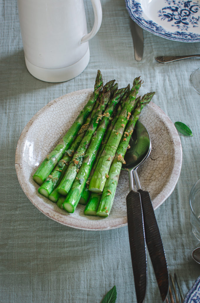 Asperges vertes rôties au four