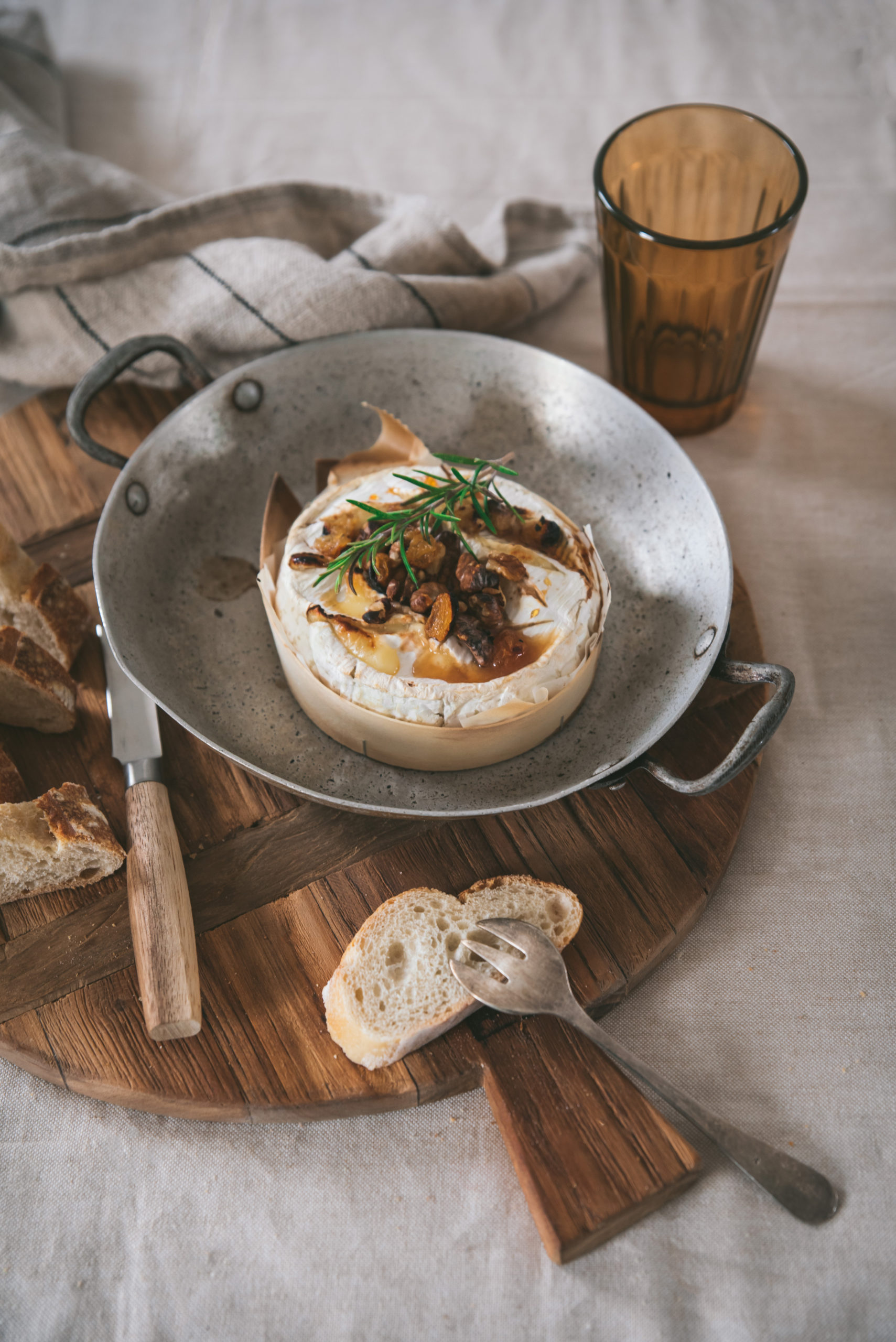 Oven-Roasted Camembert Cheese French recipe