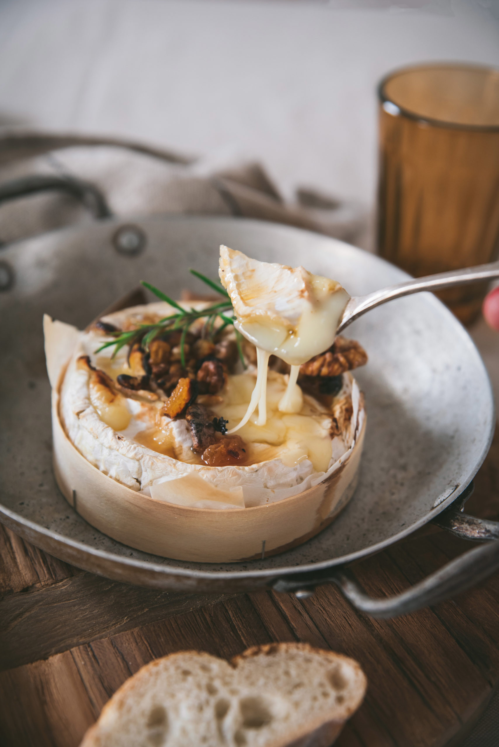 Oven-Roasted Camembert Cheese French recipe