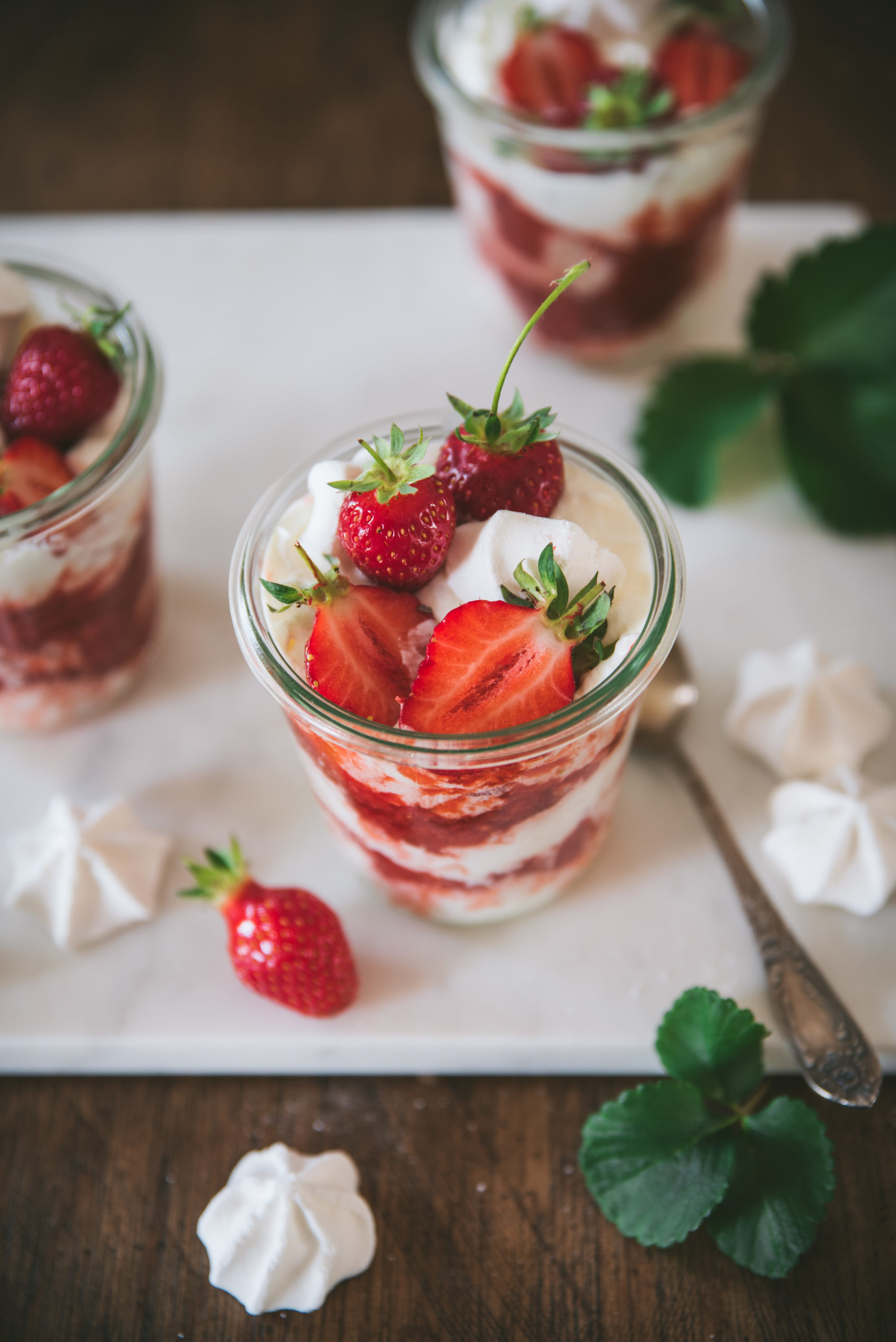Strawberries Eton Mess dessert