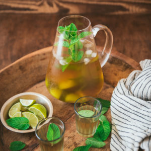 Thé glacé menthe et citron vert