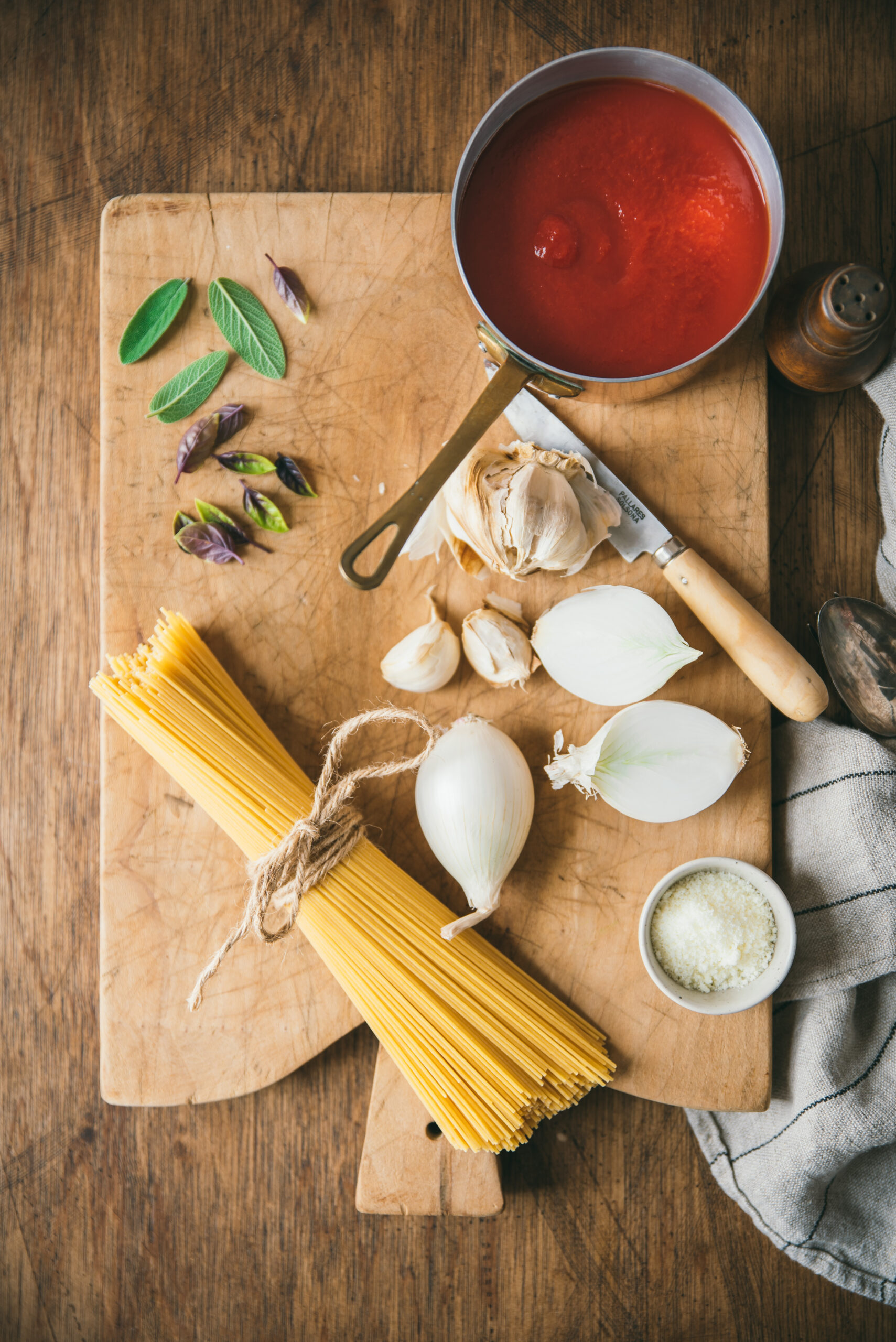 ingredients-spaghetti-sauce-tomate-boulettes-viande