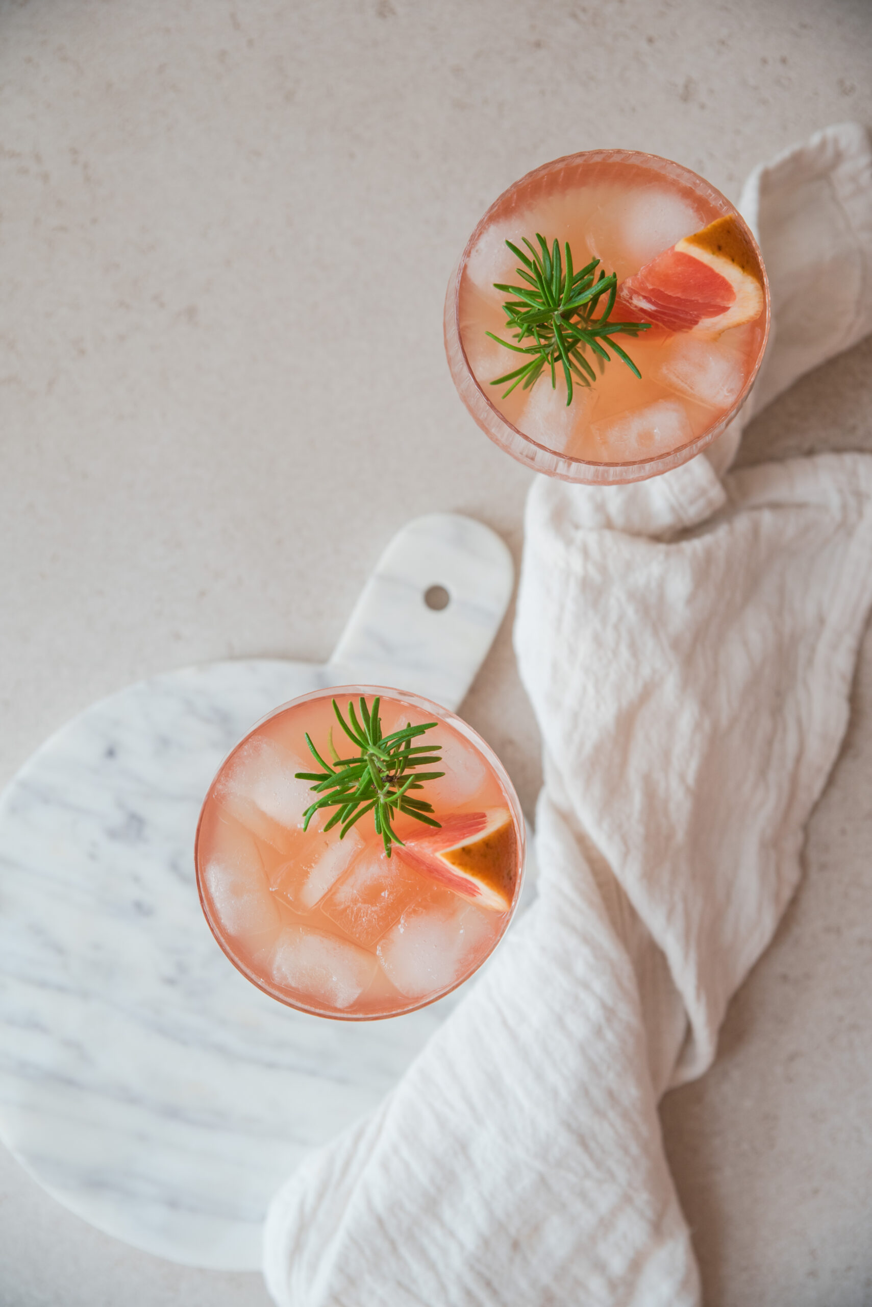 Sparkling Grapefruit Rosé Cocktail Recipe