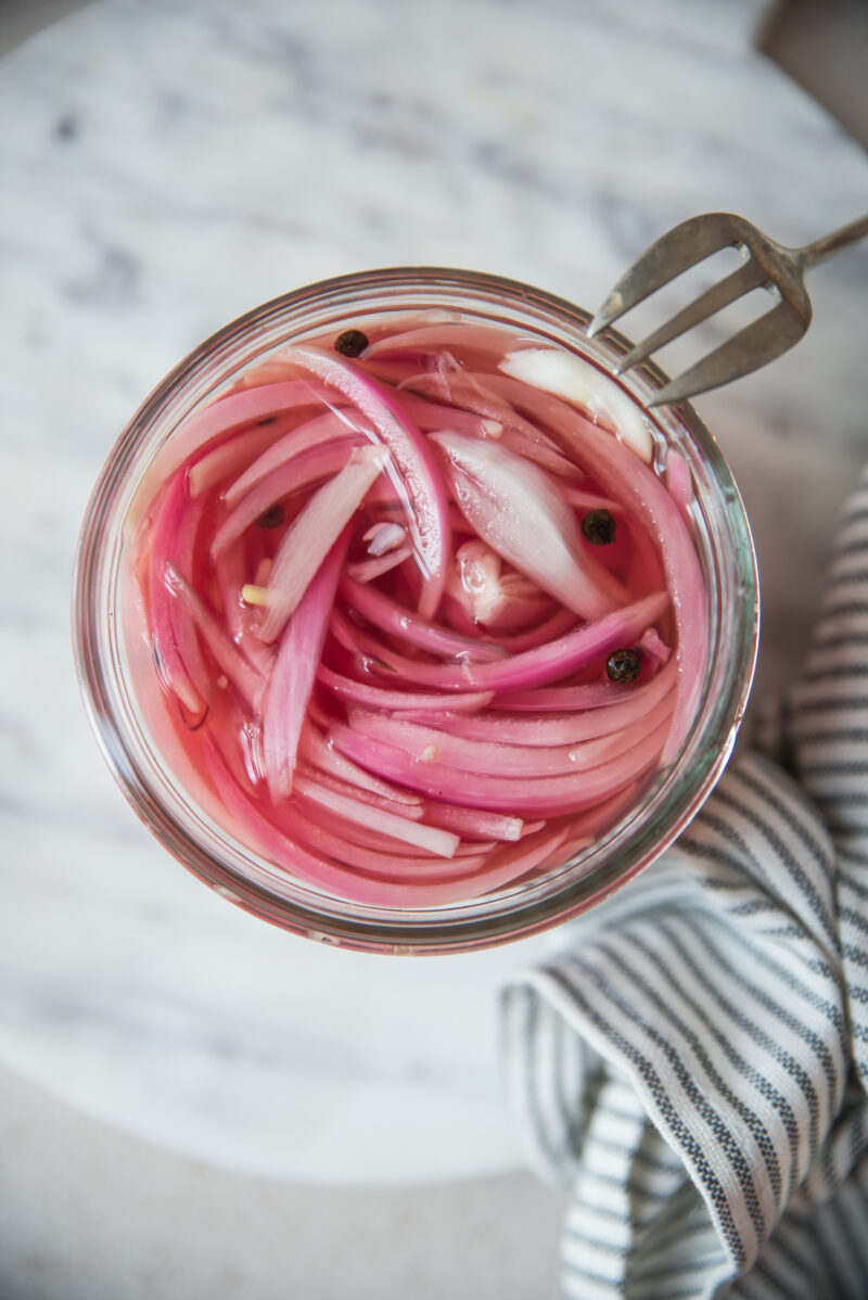 Pickles d'oignon rouge {recette maison}