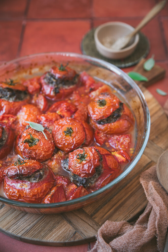 Stuffed Tomatoes with minced Beef best summer recipe