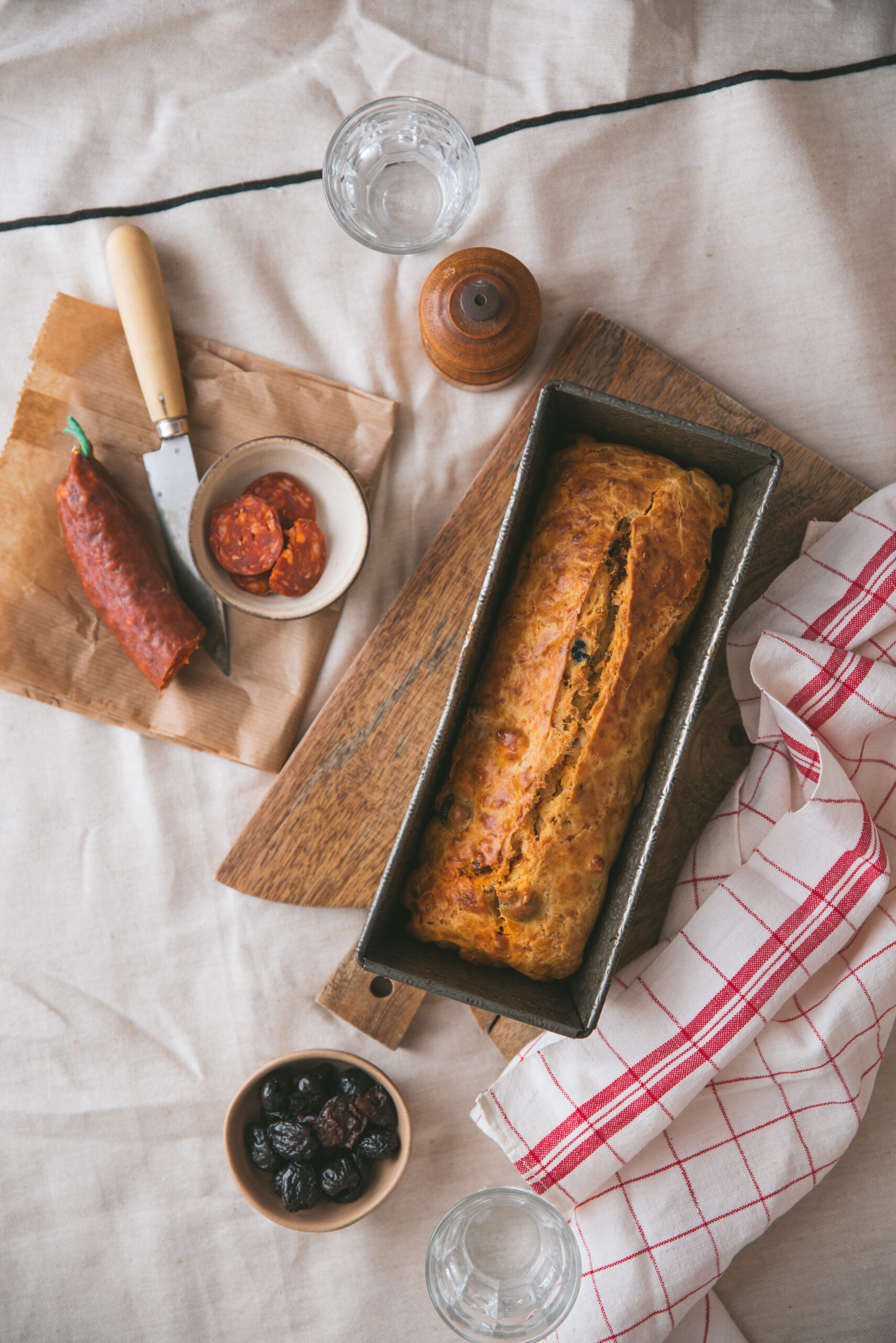 recette cake salé chorizo feta olive tomate séchée