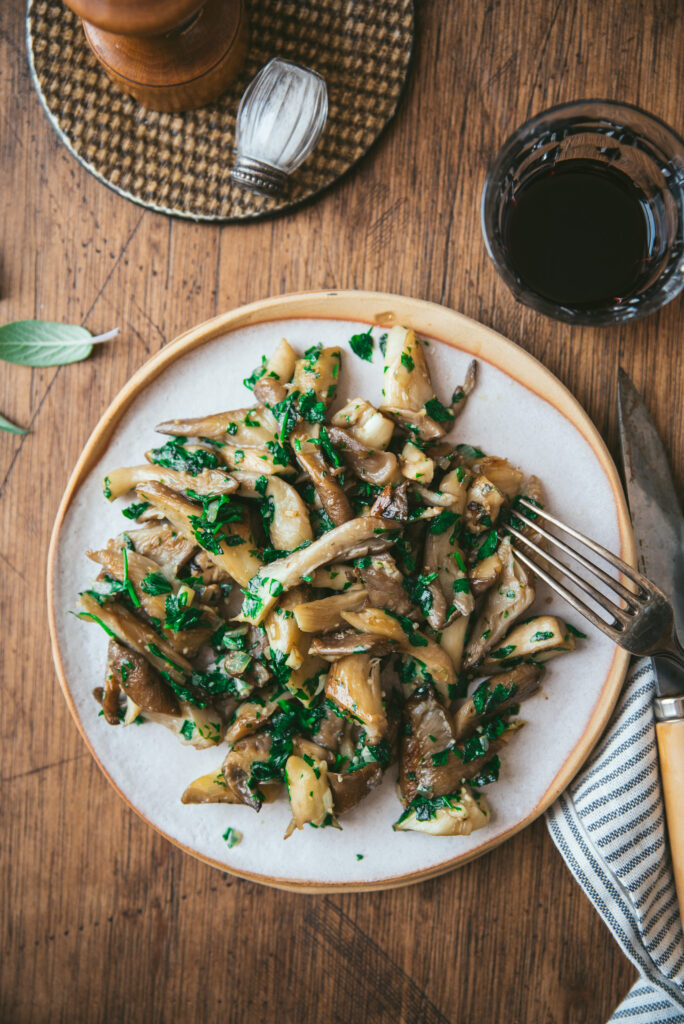 Mushroom Choila - Salade de pleurotes bio et champignons aux baies de Timut