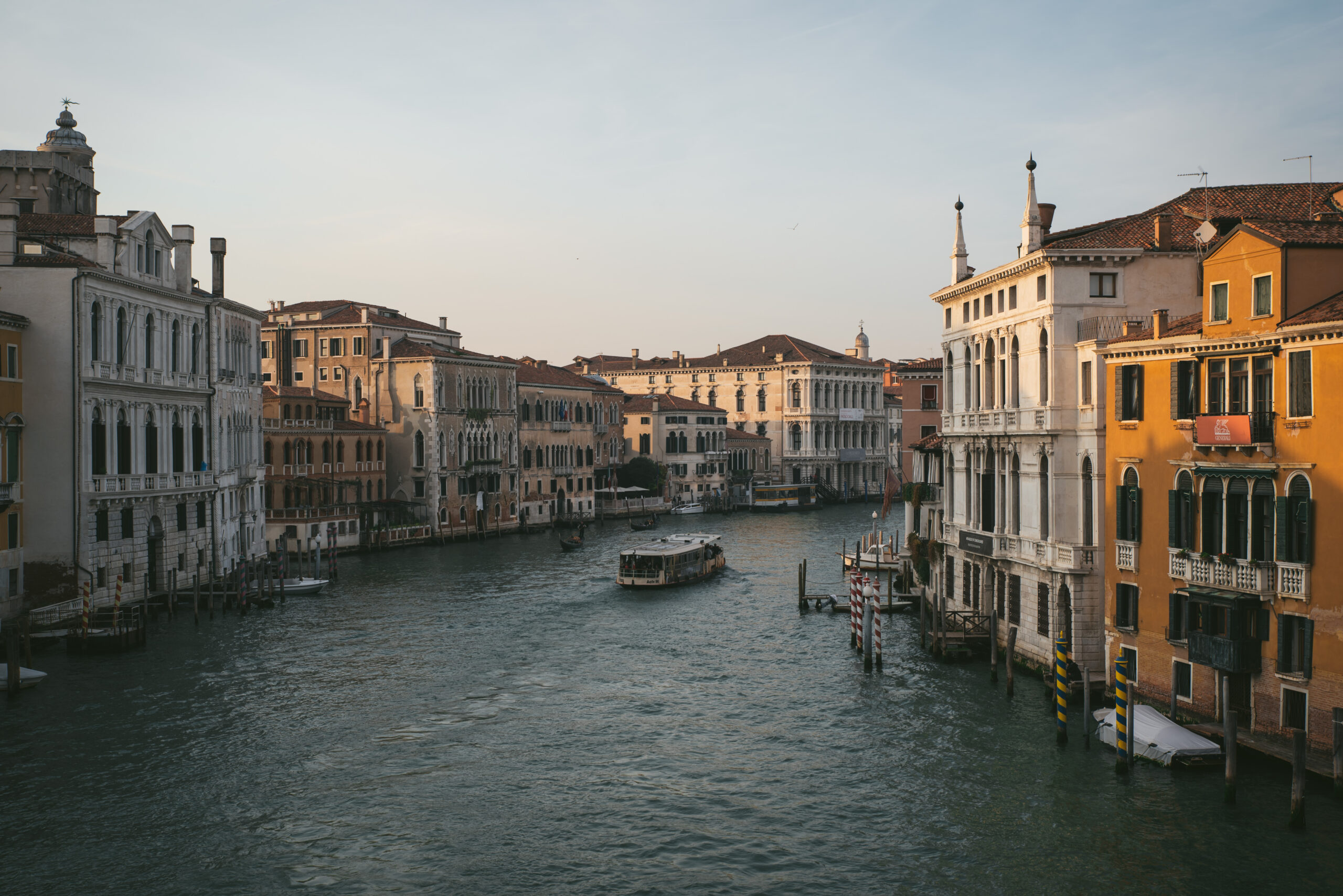 Week-end à Venise vue-ponte-dell-academia-venise-grand-canal
