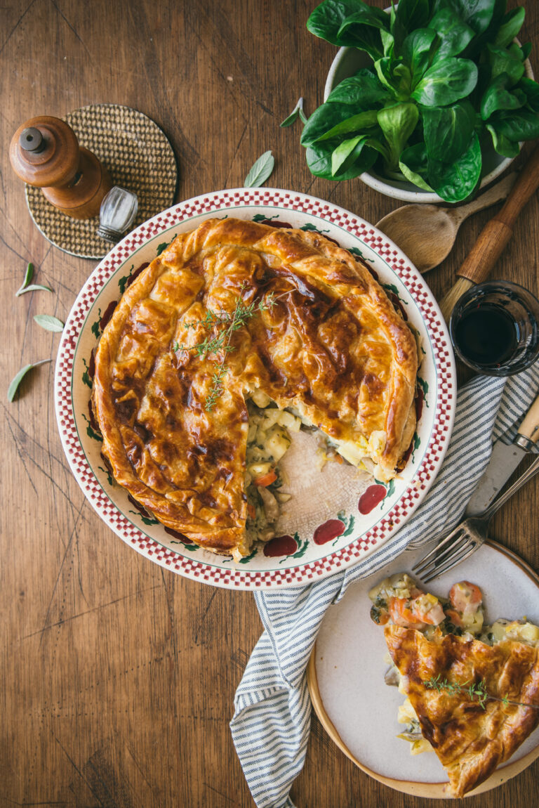 Vegetarian Pot Pie Recipe with vegetables and mushroom