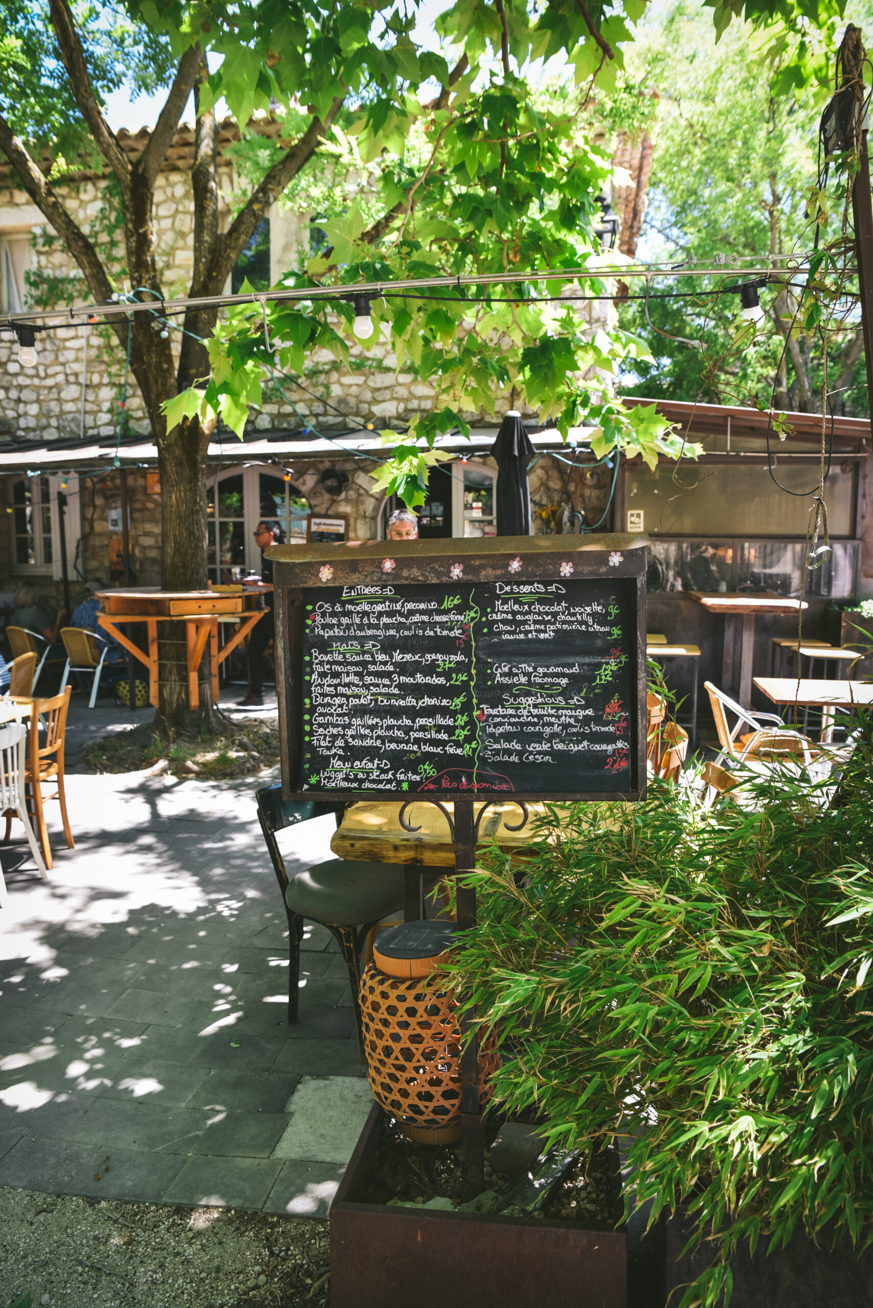 menu restaurant absinthe garde adhemar